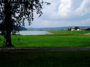 Le lac des Taillres