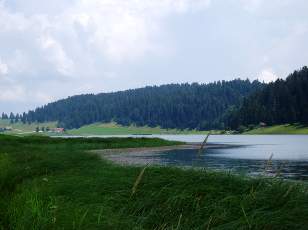 Le lac des Taillres